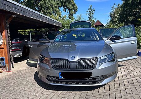 Skoda Superb Combi 1.8 TSI DSG SportLine