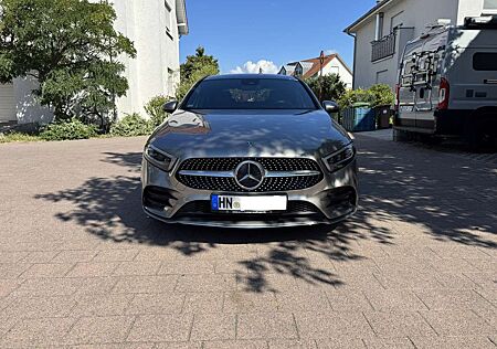 Mercedes-Benz A 220 7G-DCT AMG Line INSPEKTION NEU TÜV NEU 8FACH