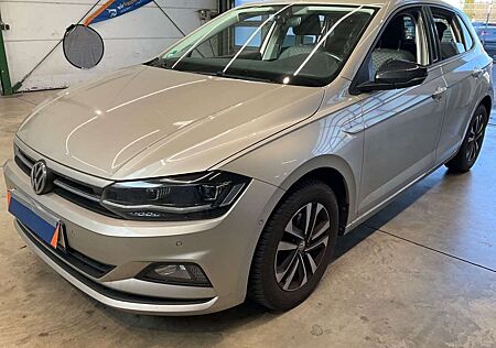 VW Polo Volkswagen 1.0 TSI DSG OPF IQ.DRIVE