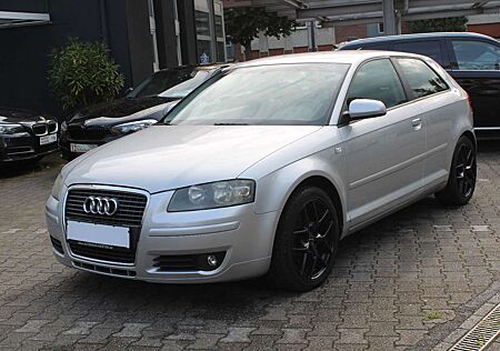 Audi A3 2.0 TDI Ambition*3-TÜRIG*KLIMATRONIC*ALU*