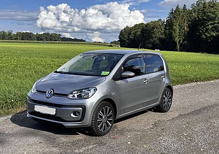 VW Up Volkswagen ! ! (BlueMotion Technology)sound