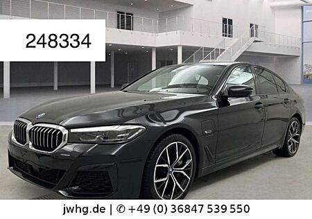 BMW 545 e xDr M Sport 19"|DrivingPro|Glasdach|VLeder