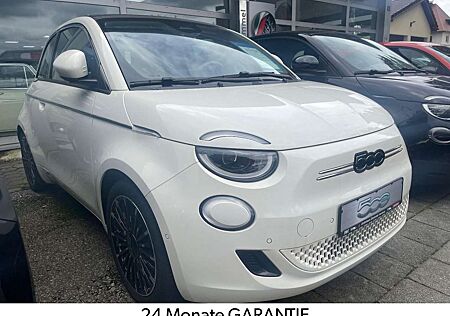 Fiat 500E 500 e La Prima by Bocelli