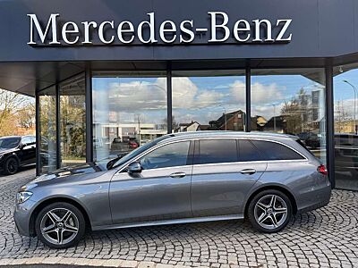 Mercedes-Benz E 300 de 4M AMG