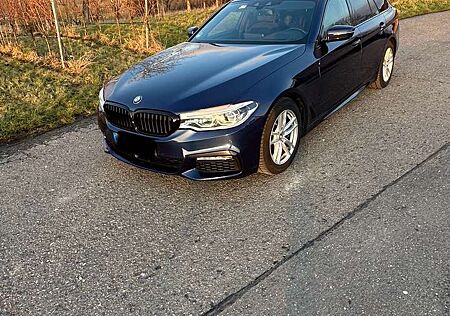 BMW 530d 530 xDrive Touring Aut. Sport Line