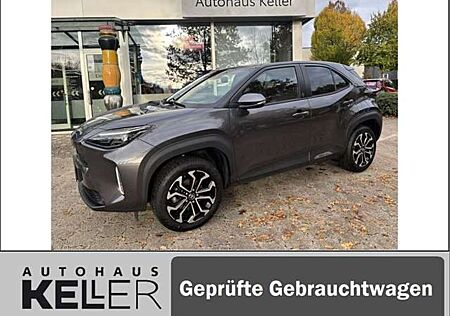 Toyota Yaris Cross Hybrid 1.5 VVT-i Team Deutschland