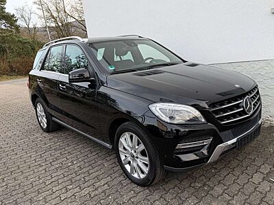 Mercedes-Benz ML 350 BlueTec 4MATIC GSD Leder Navi STHZ Kamera