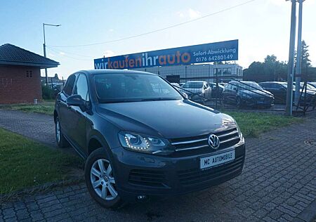 VW Touareg Volkswagen V6 TDI BMT*BI-XENON*TEMPOMAT*PDC*AHK !!