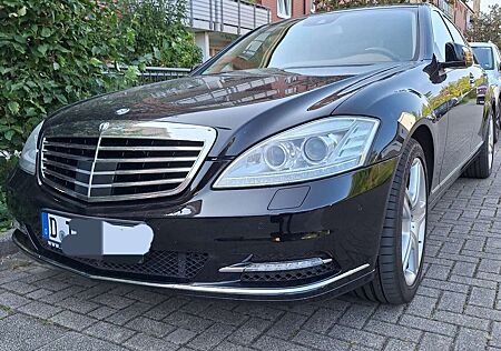 Mercedes-Benz S 350 BlueTEC DPF 7G-TRONIC