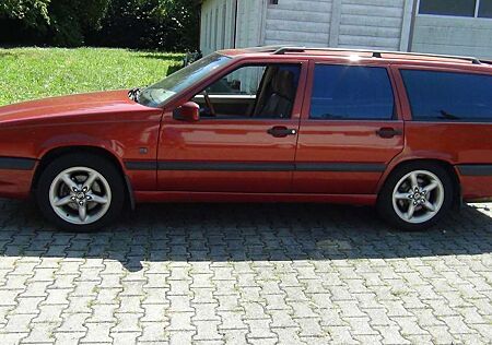 Volvo 850 AWD
