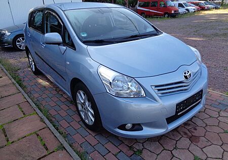 Toyota Verso 1.8 -1.HAND -7-Sitzer -TÜV NEU auf wunsch!