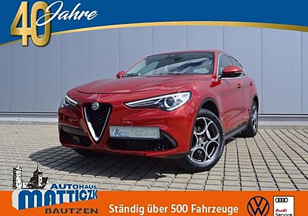 Alfa Romeo Stelvio 2.0 T Super Q4 LUSSO-PAKET/XENON/NAVI/19-