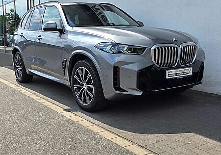 BMW X5 xDrive30d M Sportpaket*AHK*Standhzg*adapLED*