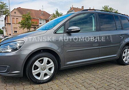 VW Touran Volkswagen 1.6 TDI DSG 7 SITZER SHZ STHZ TPM PDC