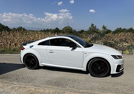 Audi TT 45 TFSI Competition