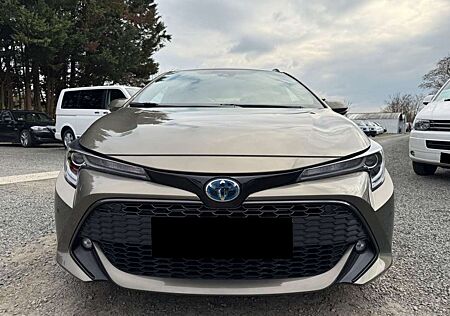 Toyota Corolla 2.0 Hybrid Touring SportsTeam Deutschland