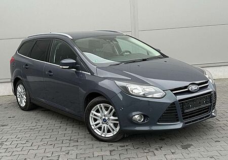Ford Focus Turnier Titanium KLIMA NAVI SHZG LMF PDC