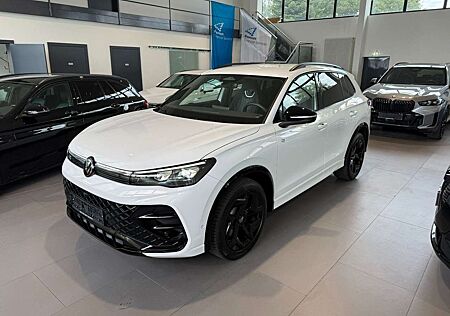 VW Tiguan Volkswagen 2.0 TDI DSG R-Line AID/MATRIX/360°/AHK