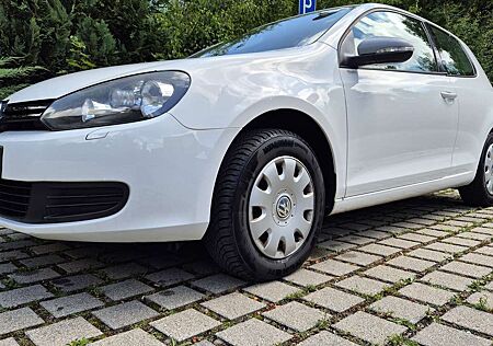 VW Golf Volkswagen VI 3-Türer 1.6, 1. Hand, 10-fach bereift