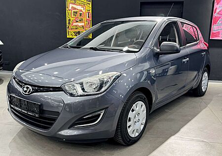 Hyundai i20 gebraucht kaufen Hyundai i20 FIFA World Cup Edition*TÜV NEU*Reifen NEU*