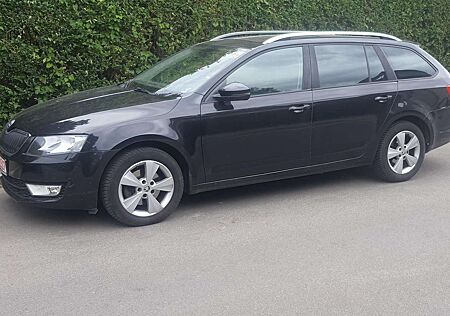 Skoda Octavia 1.6 TDI Green tec DSG Elegance Panorama