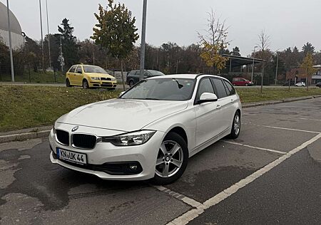 BMW 318d 318 Touring Aut. Advantage