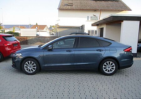 Ford Mondeo 1,5 NAVI LED STANDHEIZUN TEMPOM SITZH PDC