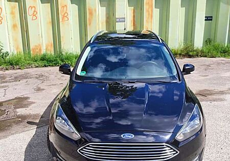 Ford Focus Turnier Turnier 1.0 EcoBoost Start-Stopp