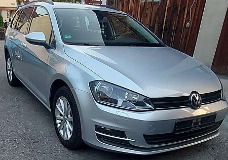 VW Golf Variant Volkswagen Golf VII Variant Diesel 2.0 TDI BlueMotion Technol