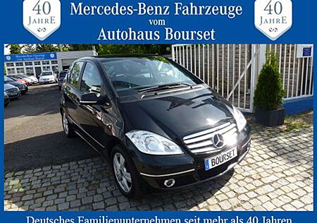 Mercedes-Benz A 180 AVANTGARDE Autom-Klima-Sitzhzg-PTS erst 44.000KM!!