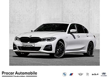 BMW 330 e M SPORT+LASER+HuD+AHK+DA PROF+PA+HiFi