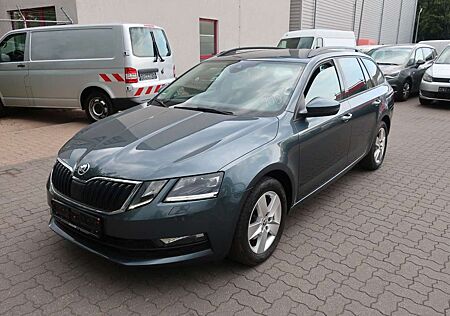 Skoda Octavia Combi Tour/Klima/Autom./Navi/1.Hand