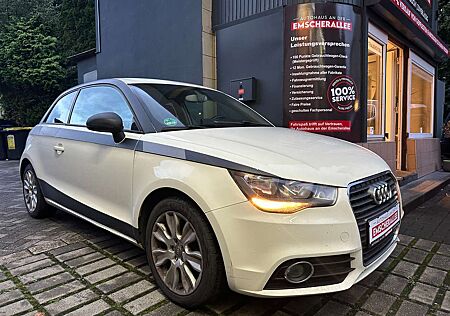 Audi A1 1.6 TDi Ambition/NAVI/BLUETOOTH/PDC/LM