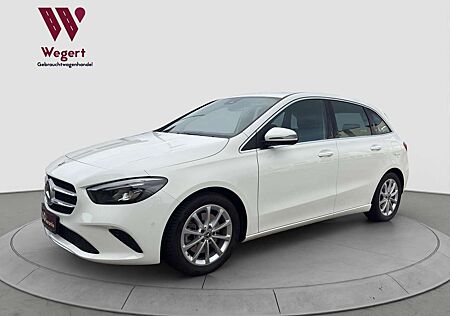 Mercedes-Benz B 220 B220 4Matic*LED*RCAM*AHK*NAVI*CARPLAY*MBUX*