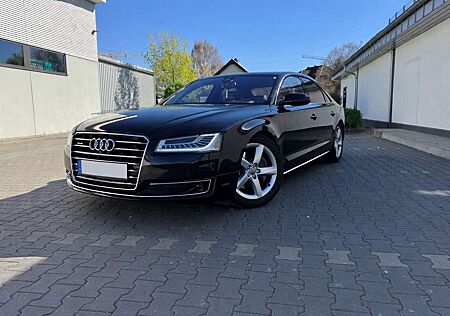 Audi A8 3.0 TDI DPF clean diesel quattro tiptronic