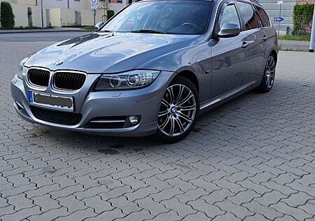 BMW 320d 320 DPF Touring Efficient Dynamics Edition