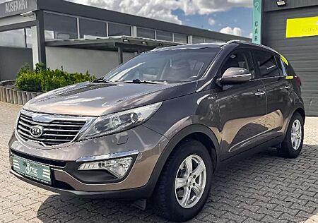 Kia Sportage 2.0 Spirit 4WD.Allrad.Navi.AHK.SHZ.