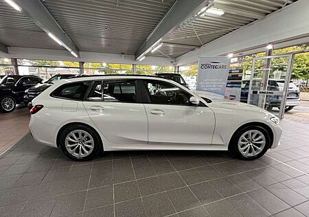 BMW 330e 330 Touring xDrive Advantage AHK+DAP+Park+LED