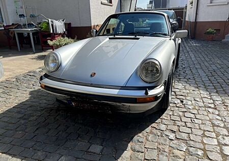 Porsche 911 Carrera 3,0 200 Ps 2.Hand Oldtimer