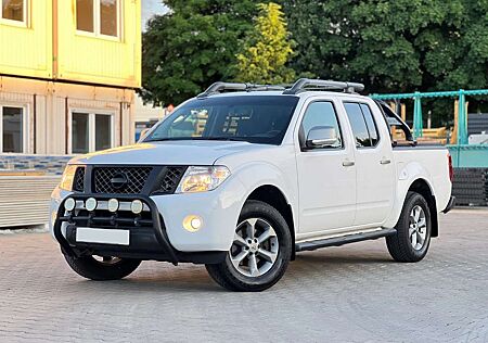 Nissan Navara 2,5 dci Double Cab PLATINUM EVO Tausch Mö