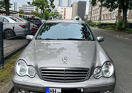 Mercedes-Benz C 230 (203.052)
