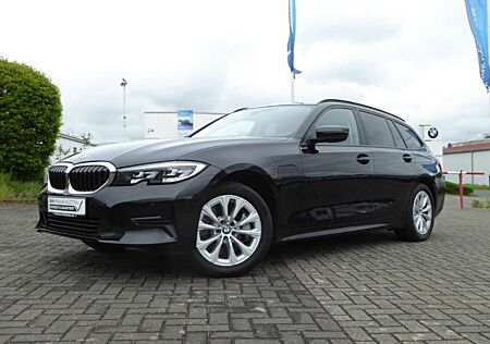 BMW 330 e xDrive Touring Advantage Navi LED Sitzheizung