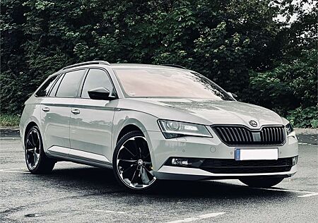 Skoda Superb Combi 2.0 TDI DSG Sportline