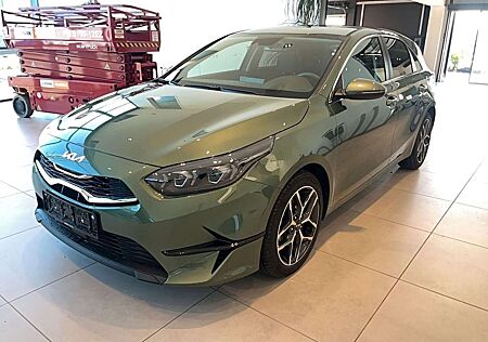 Kia Cee'd Ceed / Ceed 1.5 T-GDi Upgrade DCT CarPlay ACC KAMERA