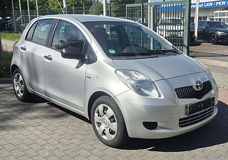 Toyota Yaris Luna