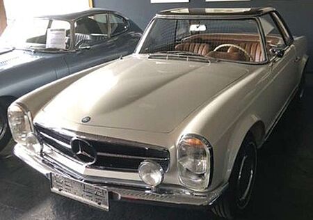Mercedes-Benz SL 230 Cabrio