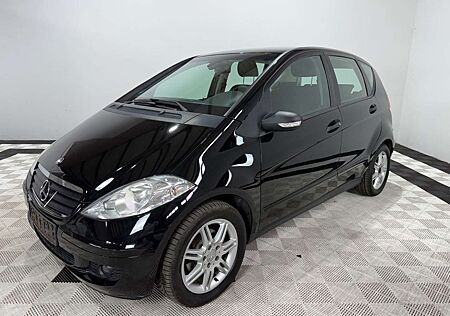 Mercedes-Benz A 150 ELEGANCE°Klima°1 Hand°Scheckheft°Sitzheizu
