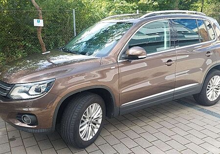 VW Tiguan Volkswagen 2.0 TDI DPF 4Motion BlueMotion Cup Track
