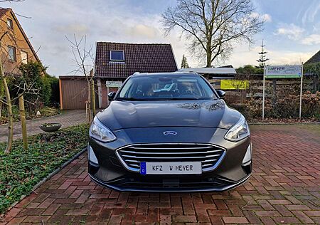 Ford Focus Cool und Connect