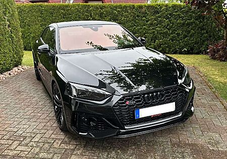 Audi RS5 Coupe TFSI quattro tiptronic
